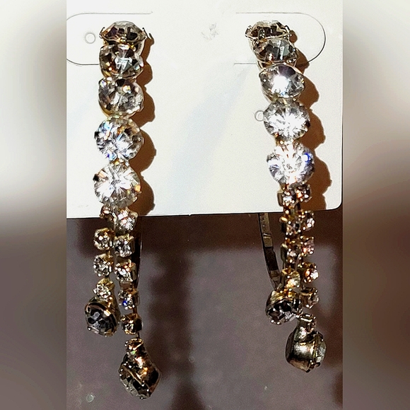 Elegant Clear Rhinestone Silvertone Hoop Earrings - Picture 2 of 3